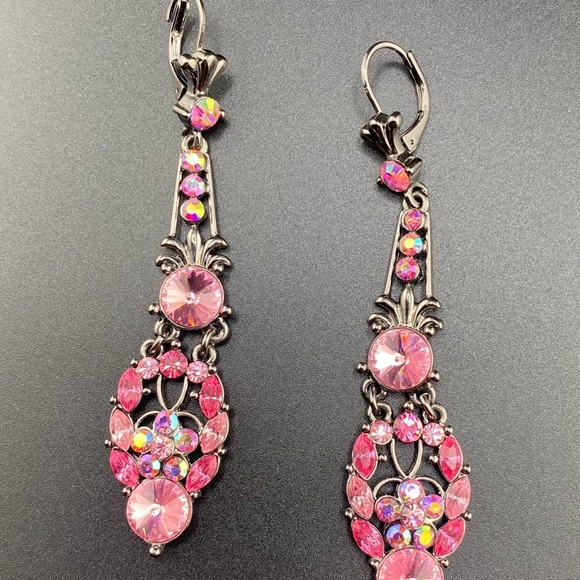 Express earrings - Picture 2 of 5